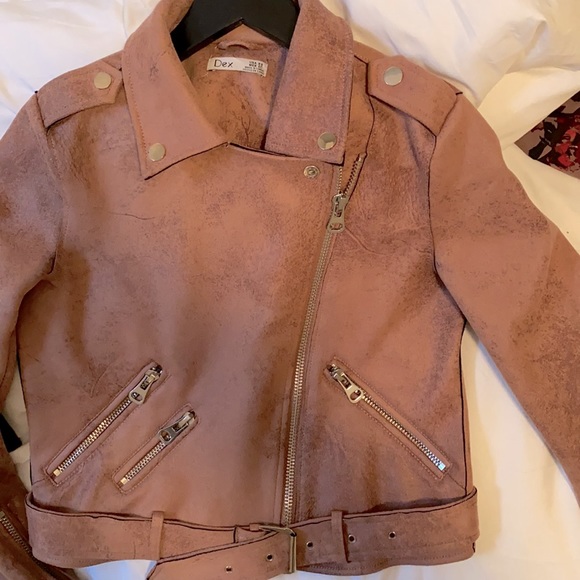 DEX Vegan leather jacket in Dusty Rose - Picture 4 of 5